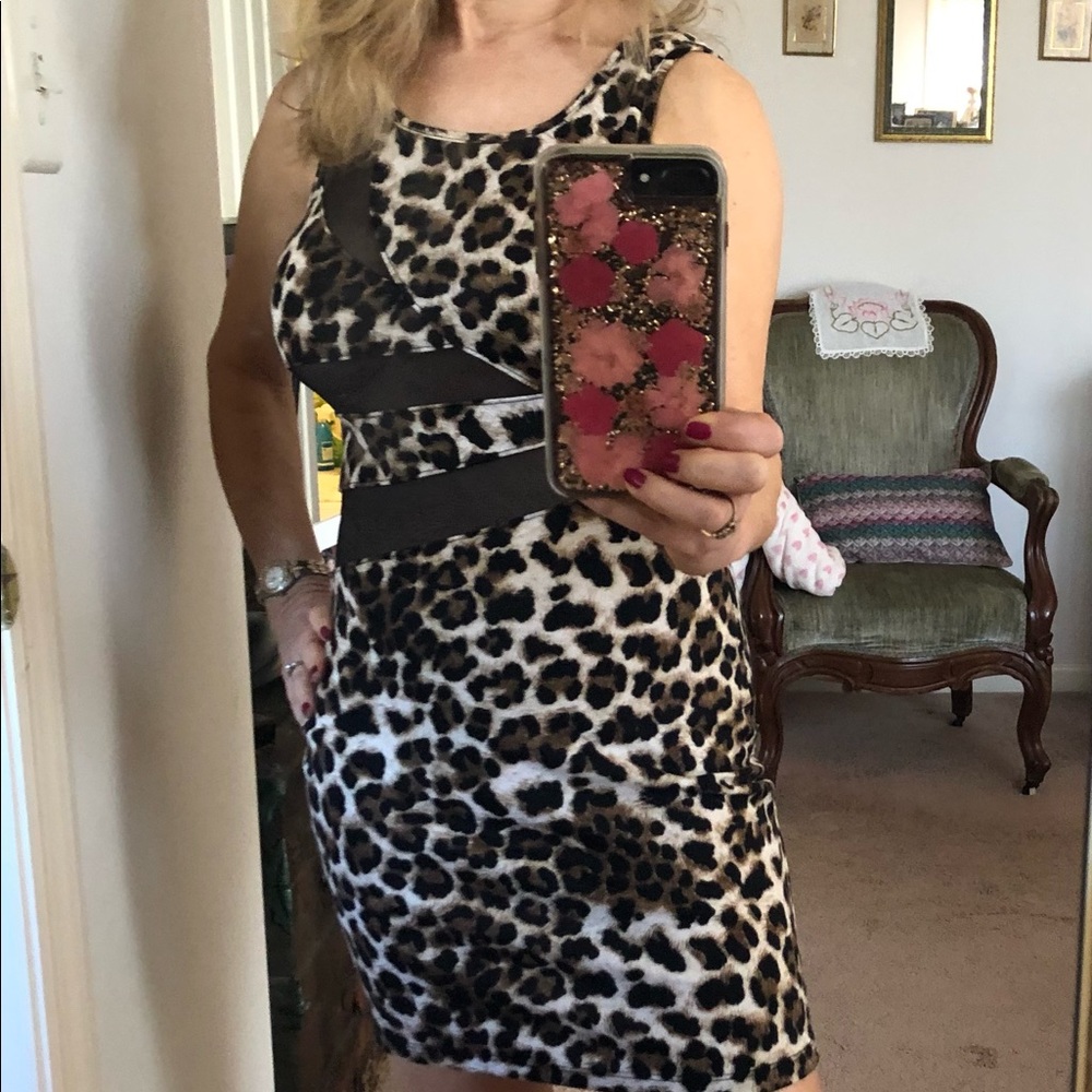 Sexy leopard Deb mini dress!